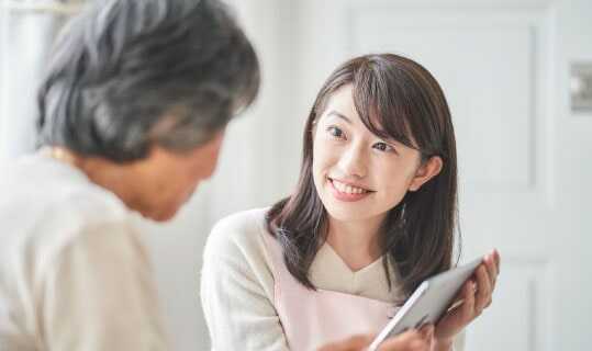 スタッフごとの閲覧権限イメージ